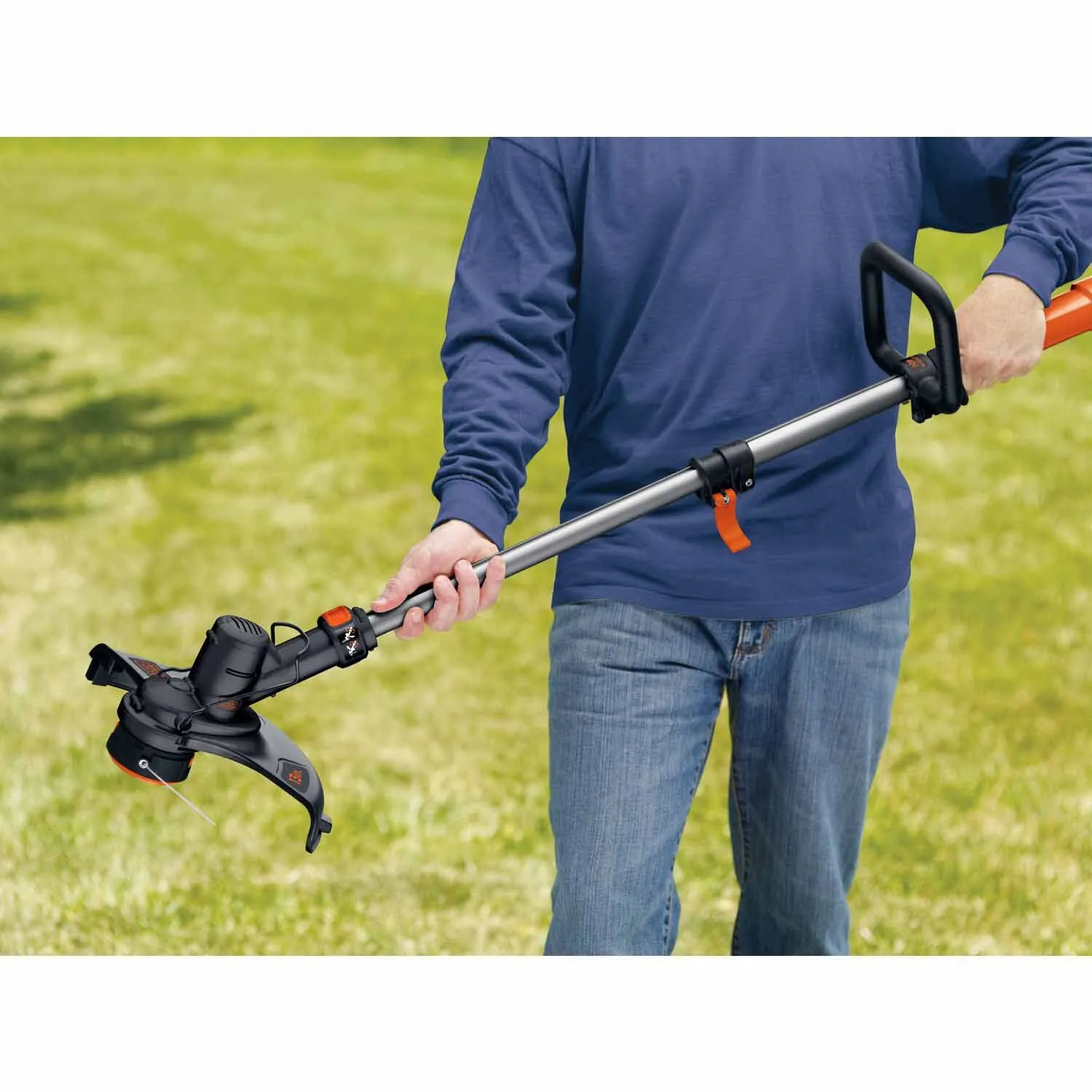 Black & Decker LST136B 40V MAX* Lithium High Performance String Trimmer with PowerCommand™ (LST136B)