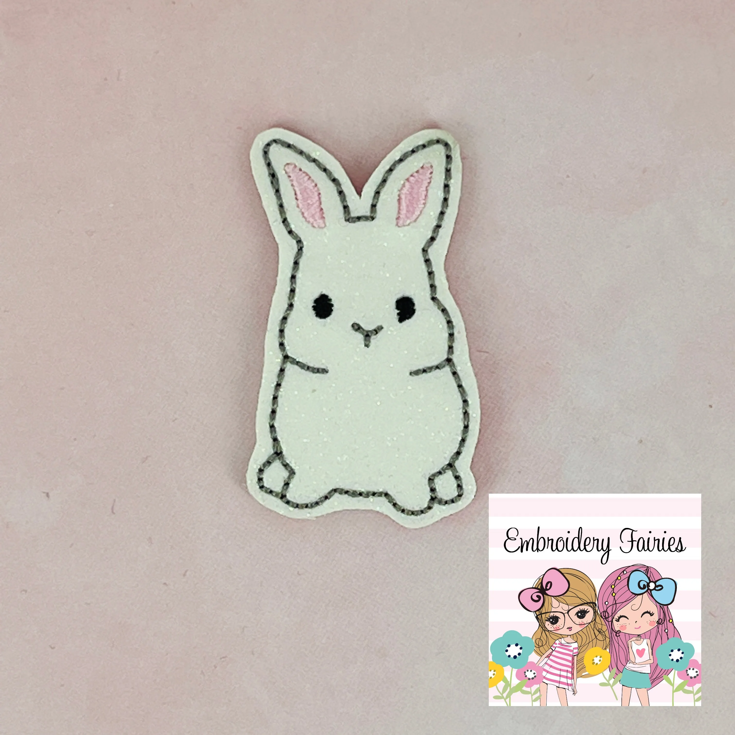 Bunny Sitting Feltie Design