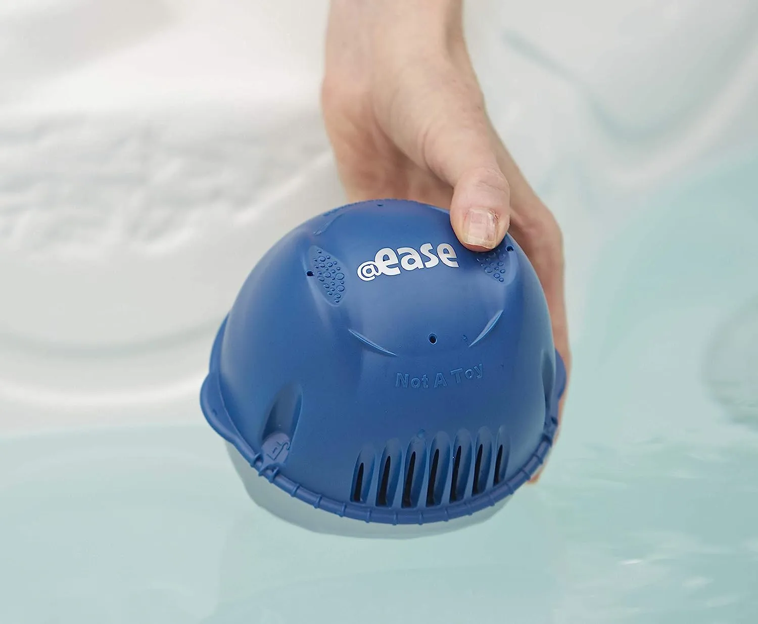 FROG @Ease Floating Sanitizing System for Hot Tubs, Quick and Easy Self-Regulating Hot Tub Sanitizer with Sanitizing Minerals and SmartChlor Technology Kills Bacteria 2 Ways, Cyanuric Acid Free