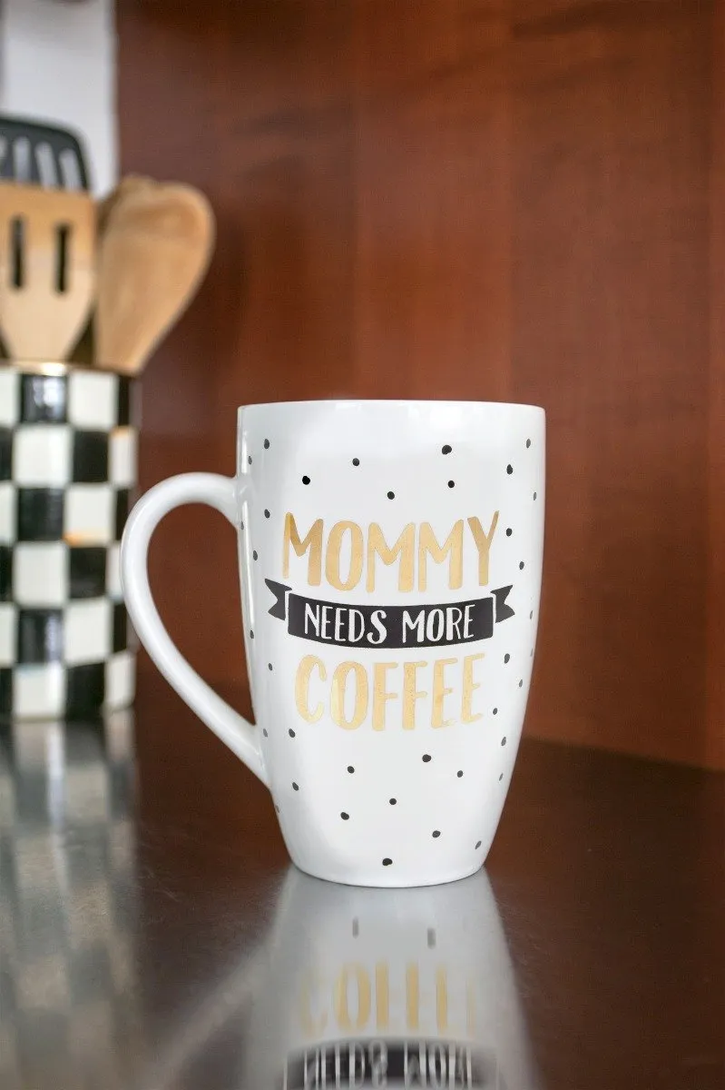 Pearhead Mommy Needs Coffee Mug